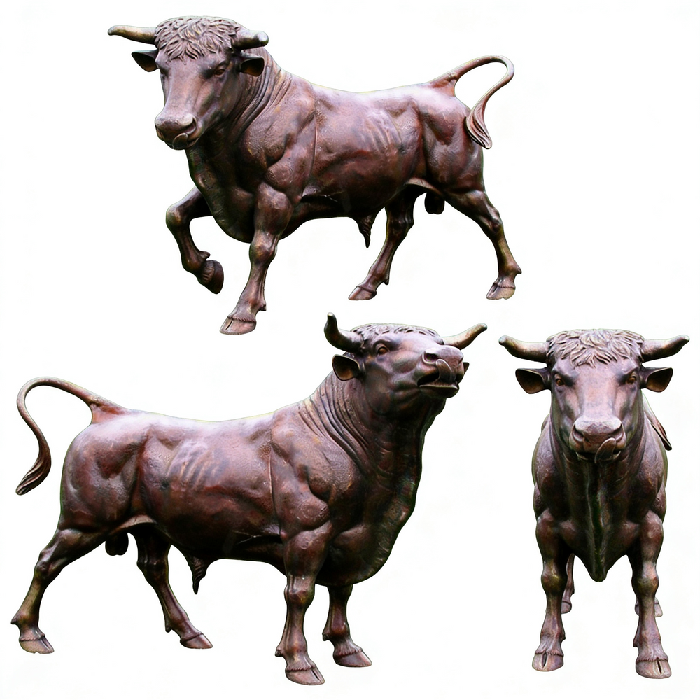 Three bronze bull statues on a white background
Retail showrooms and commercial storefronts