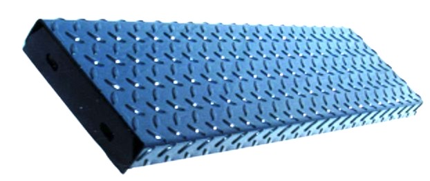 Diamond Plate Treads Model DPLT