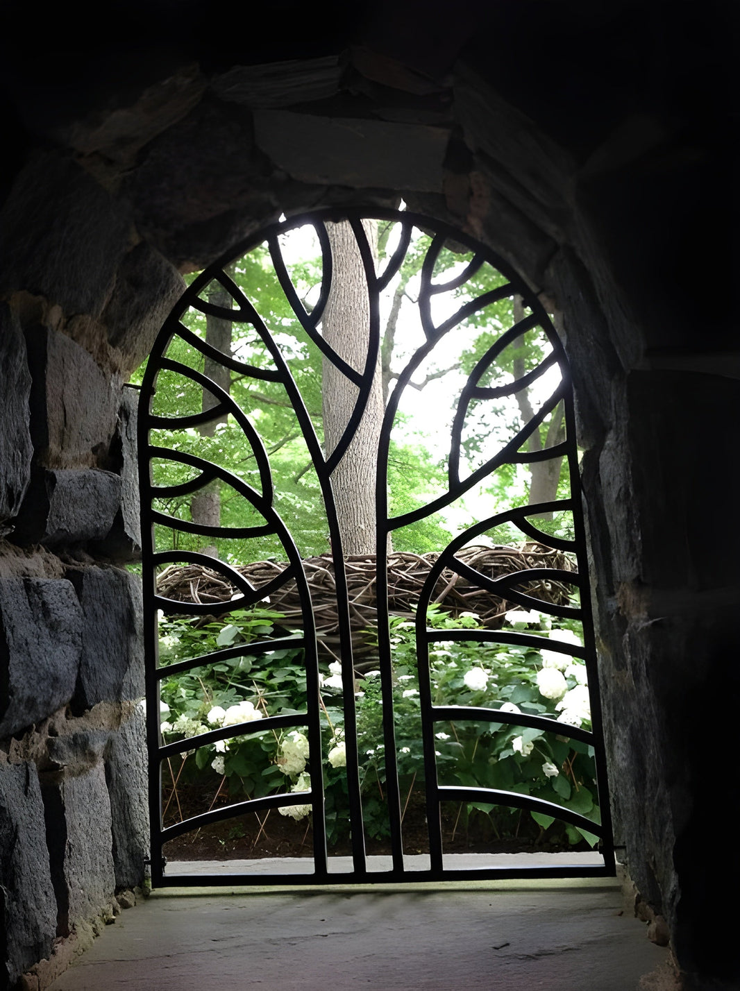 Beautiful & Simplistic Leaf Design Metal Garden Gate | Classic Custom Fabrication Metal Yard Gate| Made in Canada – Model # 225-Taimco