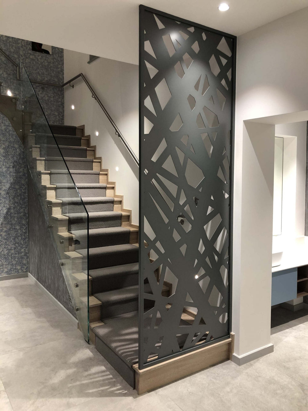 Fabulous Laser Cut Crazy Pattern Design Privacy Partition Screen |Modern Metal Art Accent Modular Privacy Partition | Made in Canada – Model # PP590-Taimco