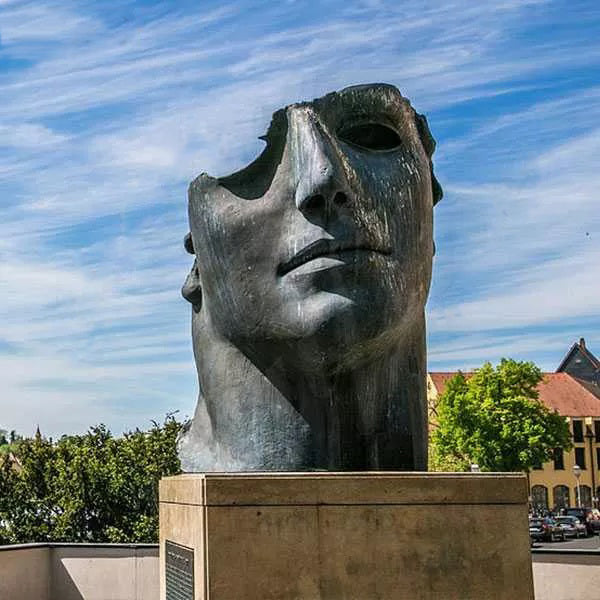 Large Outdoor Bronze Igor Mitoraj Sculpture Replica for Decor Model # MSC1328-Taimco