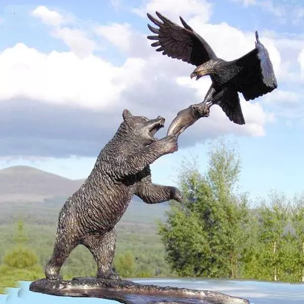 Life-Size Bronze Beer Statue with an Eagle Design Sculpture Model # MSC1241-Taimco