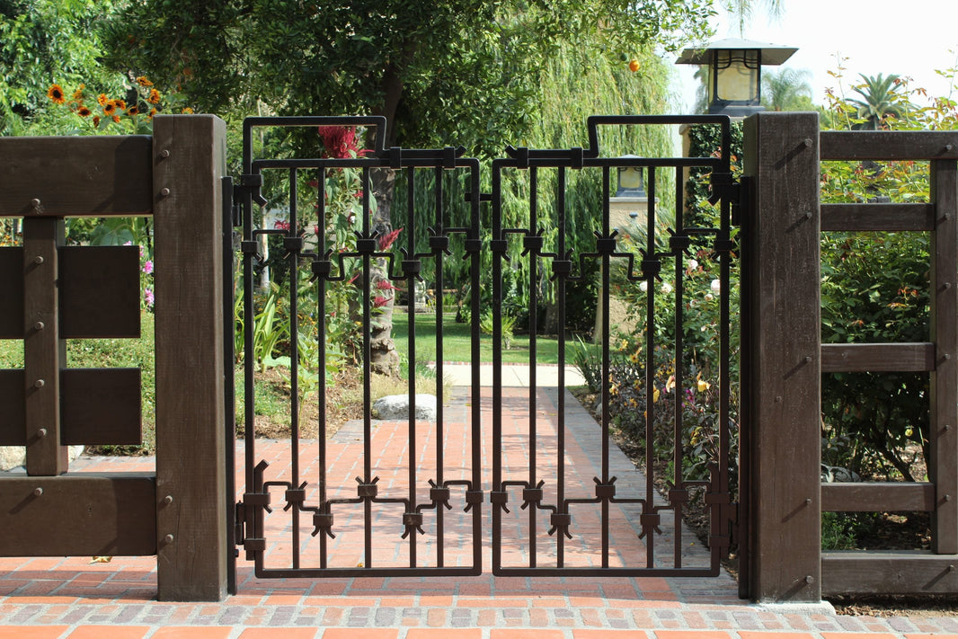 Murdock Metal Yard Gate | Made in Canada – Model # 264-Taimco
