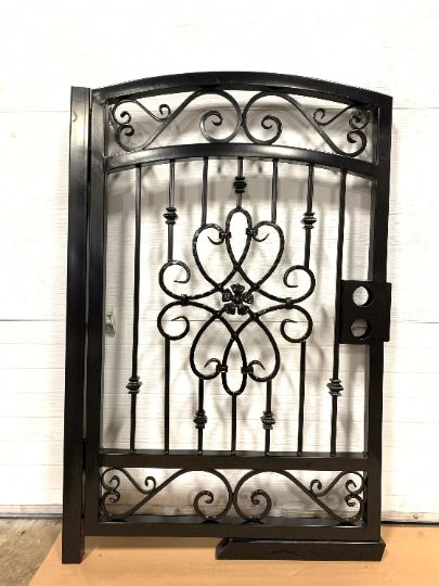 Pienza Metal Gate | Made in Canada – Model # 221-Taimco