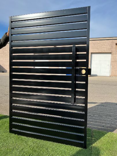 Santa Monica Steel Yard Gate | Model # 316-Taimco