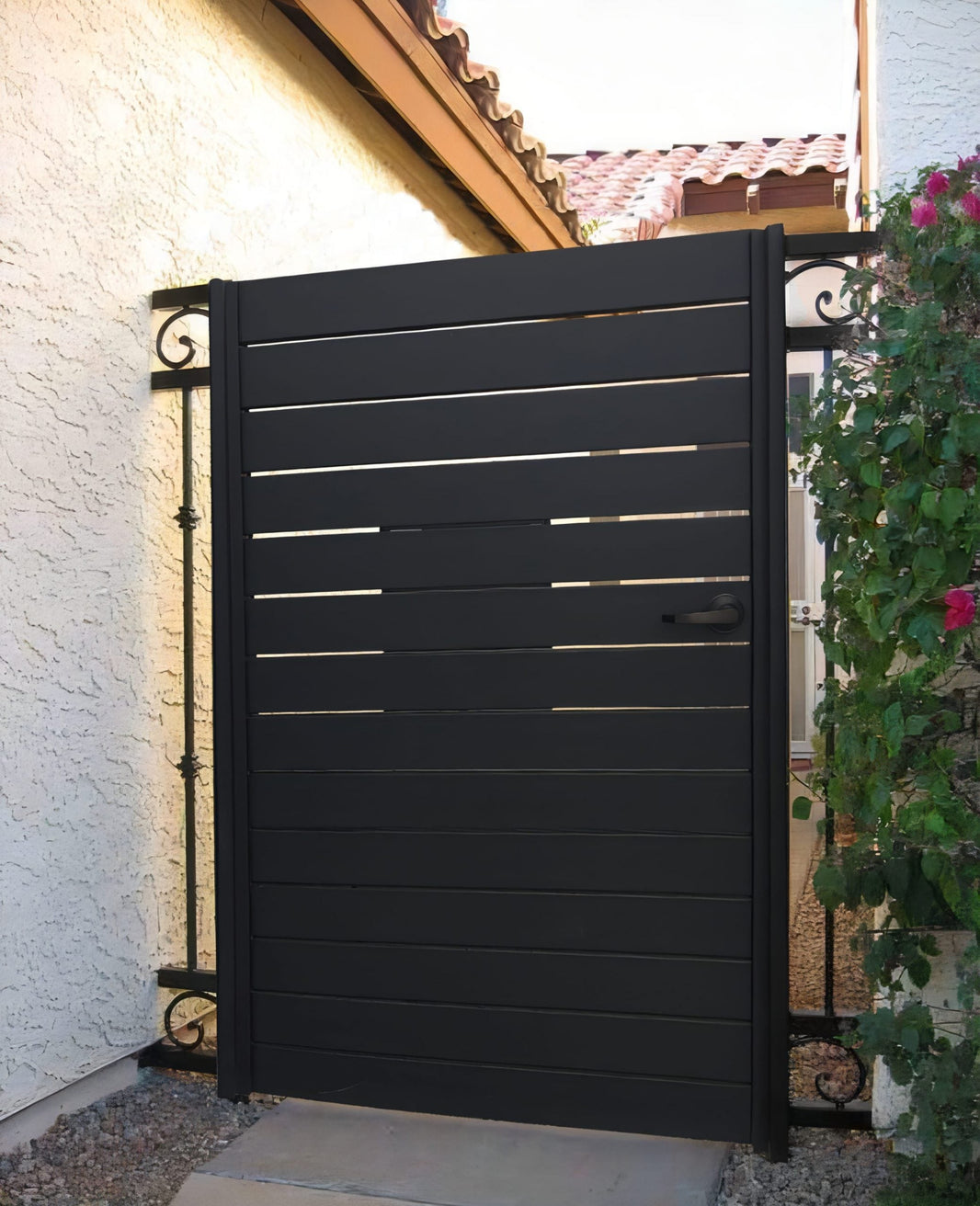 Santa Monica Steel Yard Gate | Model # 316-Taimco
