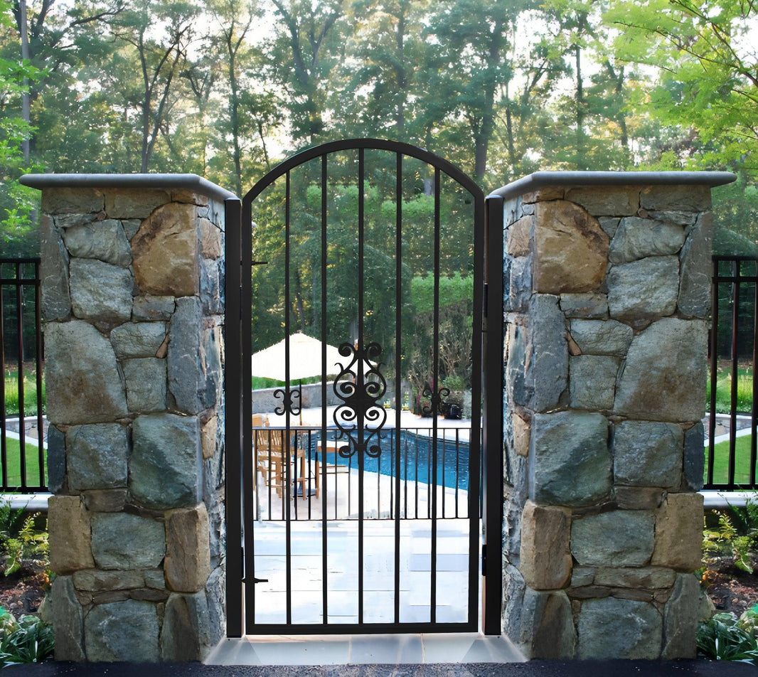 Simple & Gorgeous Metal Fence Pool Gate | Modern Fabrication Metal Back Yard Gate | Made in Canada – Model # 317-Taimco