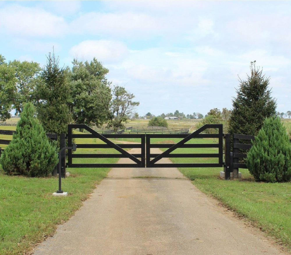 Waggoner Steel Ranch Gate | Model # 855-Taimco