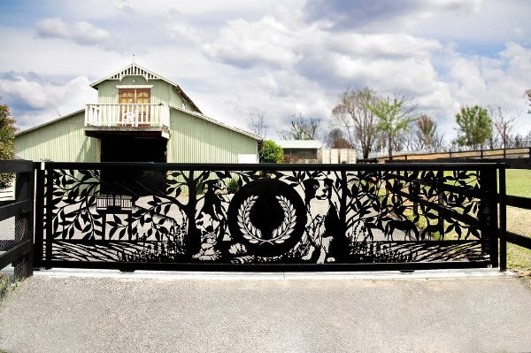Verdant Elegance – Laser-Cut Leaves Detailing Driveway Gate | Heavy-Duty Steel | Made in Canada – Model # DWG183