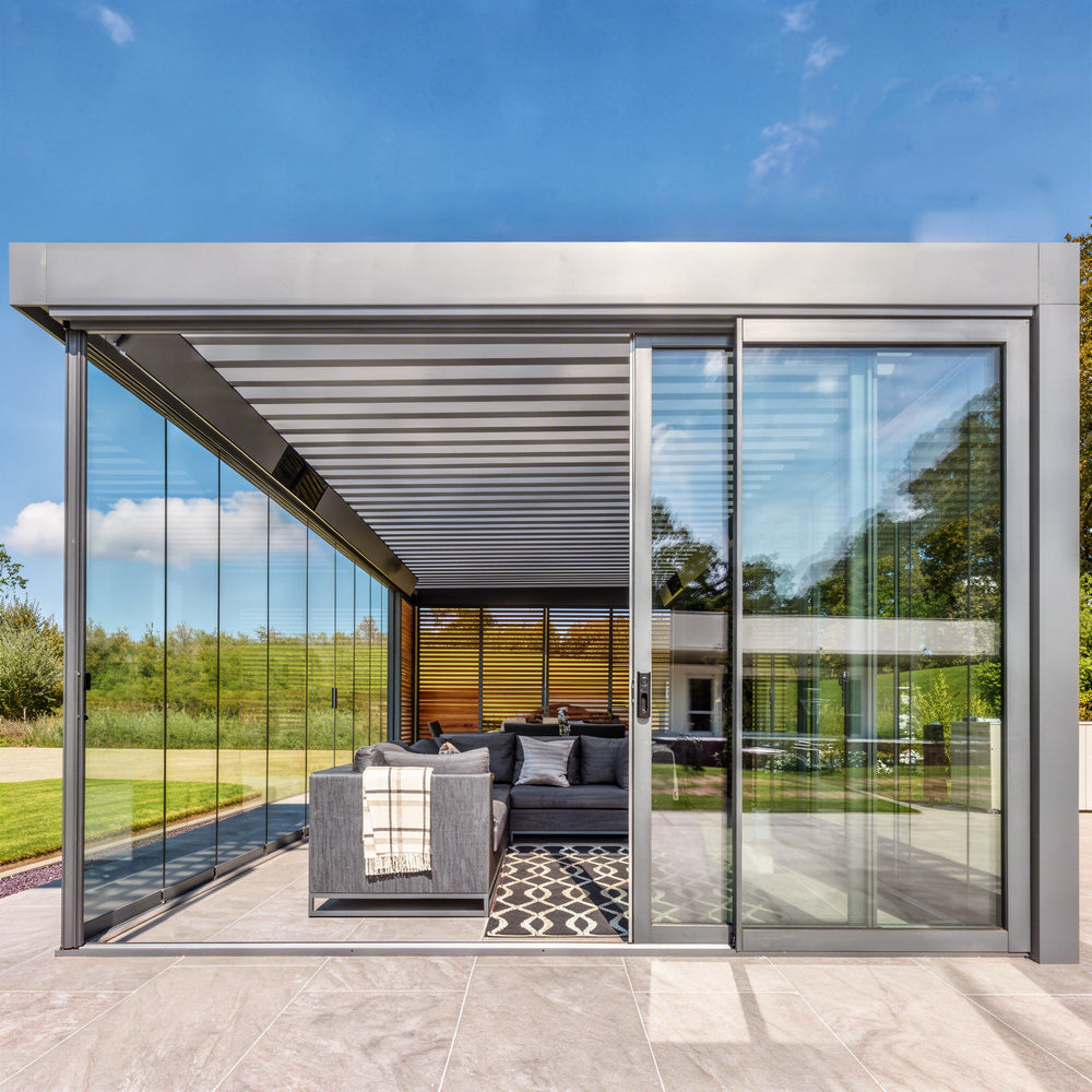Modern free‑standing louvered pergola with adjustable roof blades
