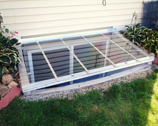 Flat Window Well Cover - Rust Free Aluminum - Transparent Rigid high-grade polycarbonate - Made In Canada - Model # WWC883-Taimco