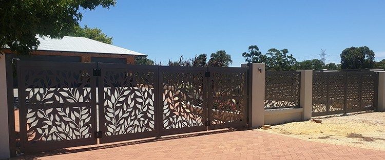 Grove View Metal Driveway Gate | Model # 178-Taimco