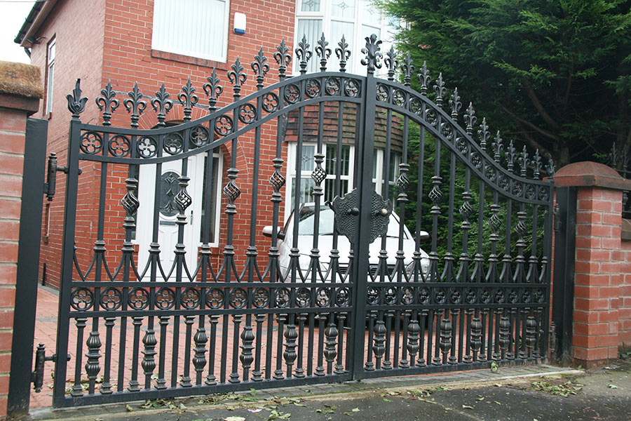 Hampshire Wrought Iron Gates | Model # 062-Taimco