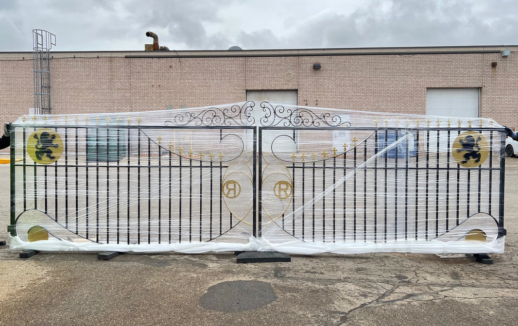 Modern Victorian Style Entrance Gate | Ready to ship | Heavy Duty | Made in Canada – Model # 852R