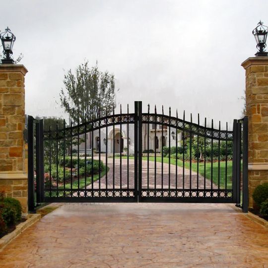 Modern Unique Design Driveway Gate | Custom Fabricated Heavy Duty Entrance Gate | Made in Canada – Model #197-Taimco