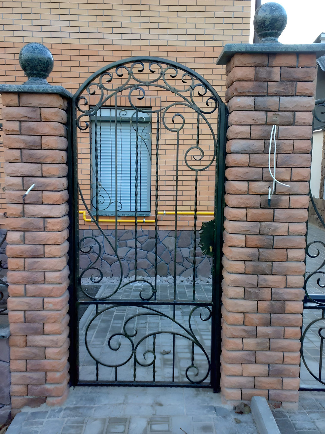 Modern Fence &amp; Decorative Metal Garden Gate | Custom Fabrication Metal Side Yard Gate | Made in Canada – Model # 222