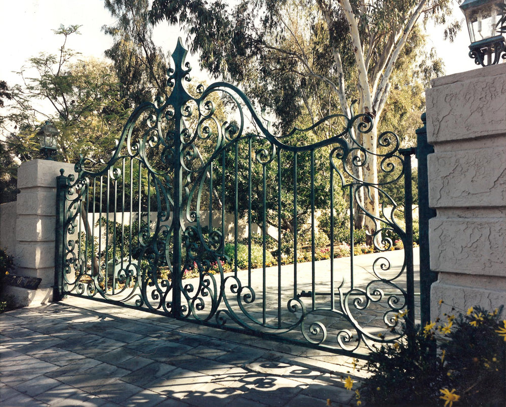 Royal Victorian Wrought Iron Driveway Gate | Model # 198