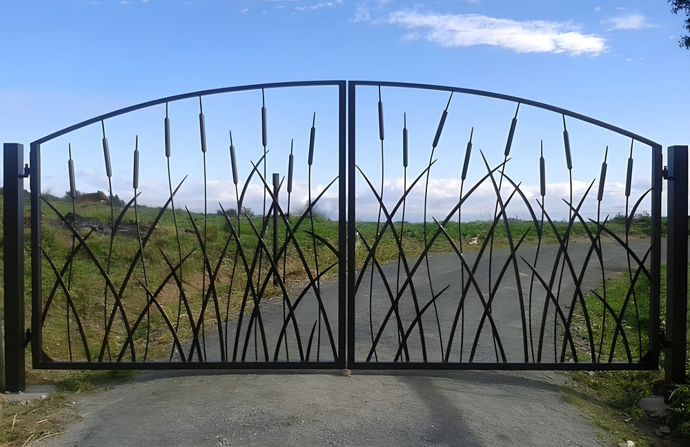 Unique Minimal Bush Design Garden Gate |Custom Fabrication Metal Driveway Gate | Made in Canada– Model # 132