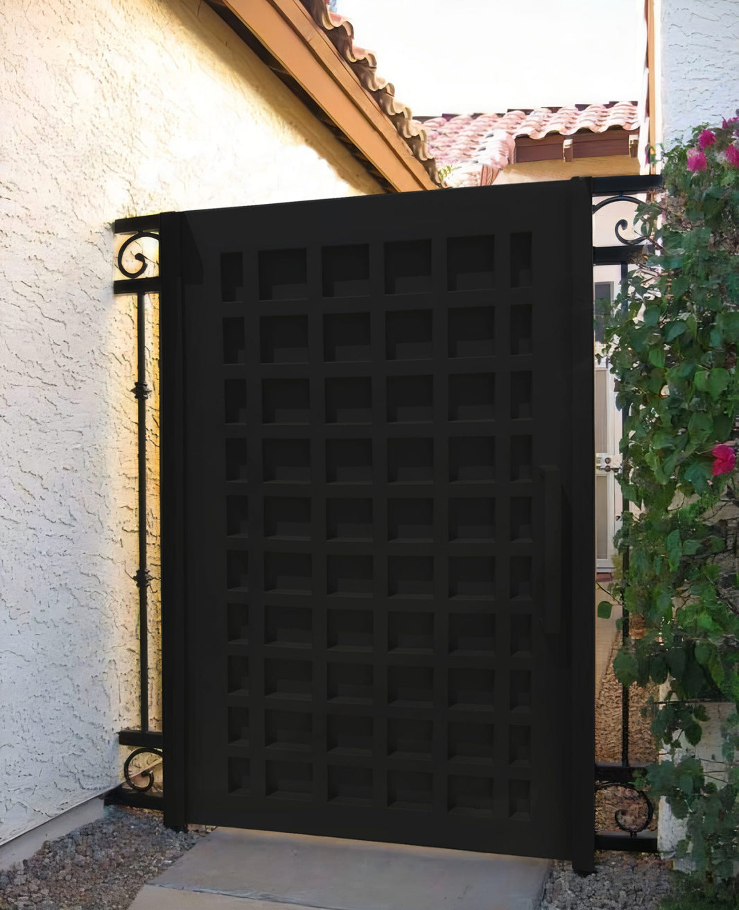 Simplistic Square Box Design Metal Garden Gate |Modern Fabrication Wrought Iron Pool Gate | Made in Canada – Model # 346