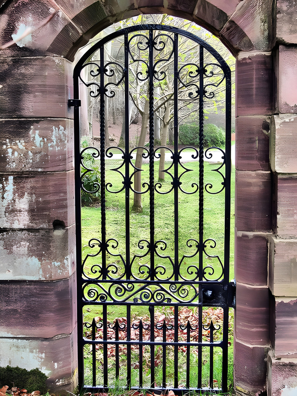 Royal Fence Design Metal Side Walk Gate | Beautiful Custom Fabrication Metal Garden Gate | Made in Canada– Model # 220-Taimco