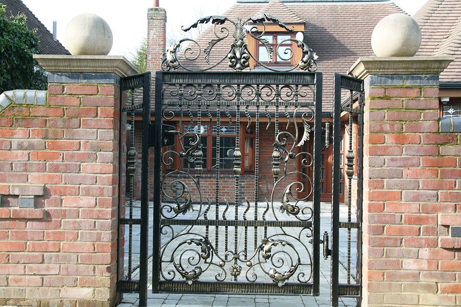 Venus Wrought iron Gates – Single Side Metal Gate Classic Design Gate | Made in Canada – Model # 263