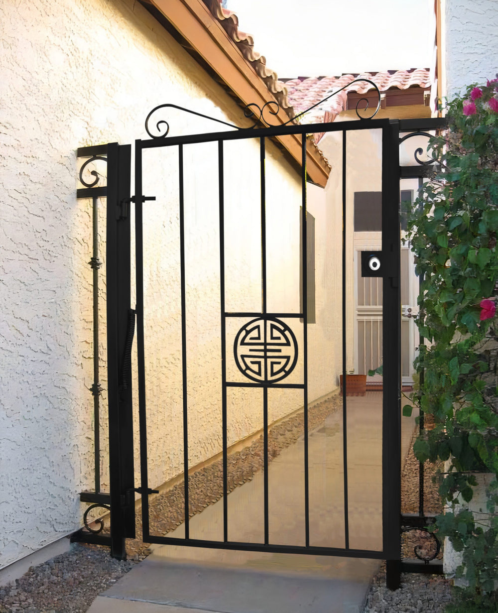 Gorgeous Sleek Geometric Design Metal Yard Gate | Sturdy Construction Wrought Iron Fence Garden Gate| Made in Canada – Model # 337