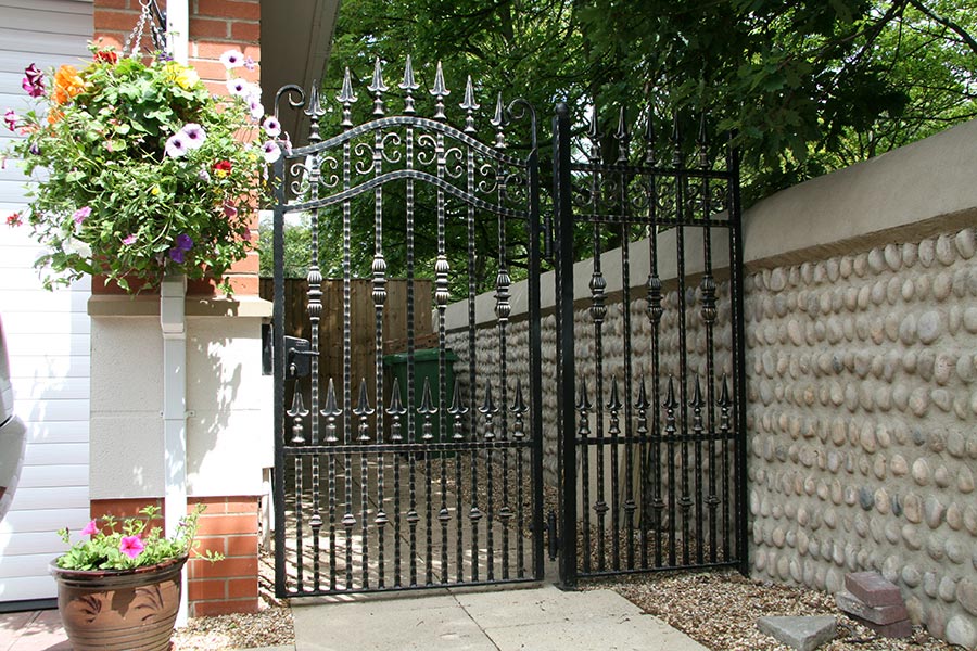Modern Doodle Design Wrought Metal Back Yard Gate | Classic Fabrication Iron Fence Yard Gate | Made in Canada – Model # 873
