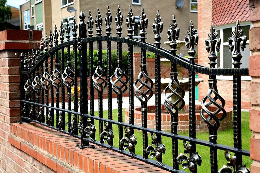 Wrought Iron all Top & Garden Railing - Wrought Iron Fence | Heavy Duty Metal Fence | Made in Canada – Model # FP925
