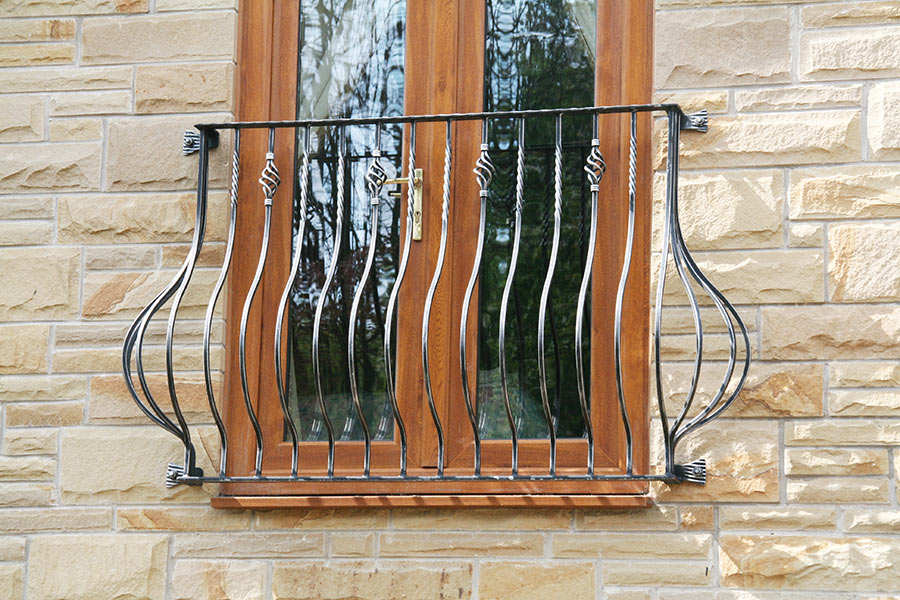 Oval Wrought Iron Balcony Railing Design - Railing Balcony Panels - Simple Style Rail - Made in Canada - Model # DRP982