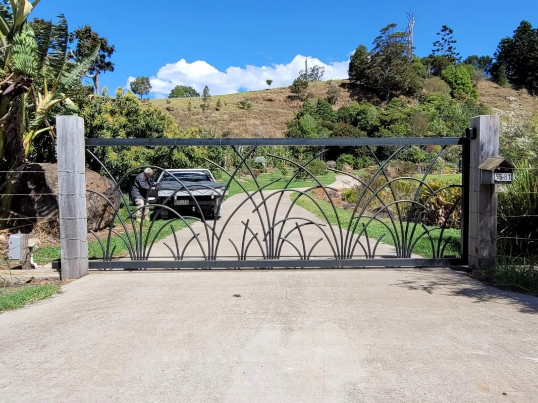 Modern Spiral Vintage Fence Metal Driveway Gate| Custom Fabrication Heavy Duty Entry Gate | Made in Canada– Model # 164