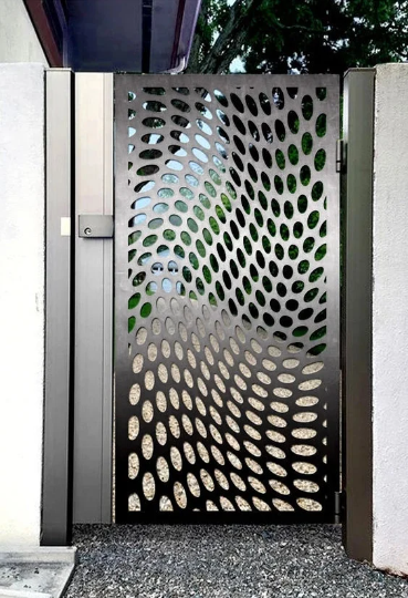 Laser Cut Artistic Wavy Circle Design Metal Garden Gate| Modern Fabrication Metal Side Walk Gate | Made in Canada – Model # 749