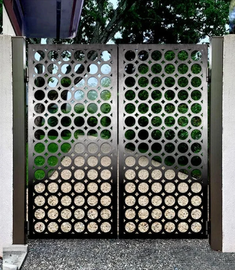 Laser Cut Artistic Circle Design Iron Back Yard Gate | Custom Fabrication Metal Garden Gate | Made in Canada | Model # 829