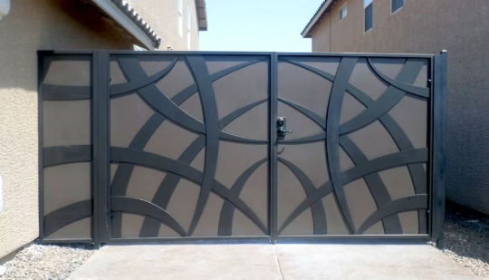 Beautiful Abstract Design Metal Driveway Gate | Custom Fabrication Metal Entry Gate | Made in Canada – Model # 180
